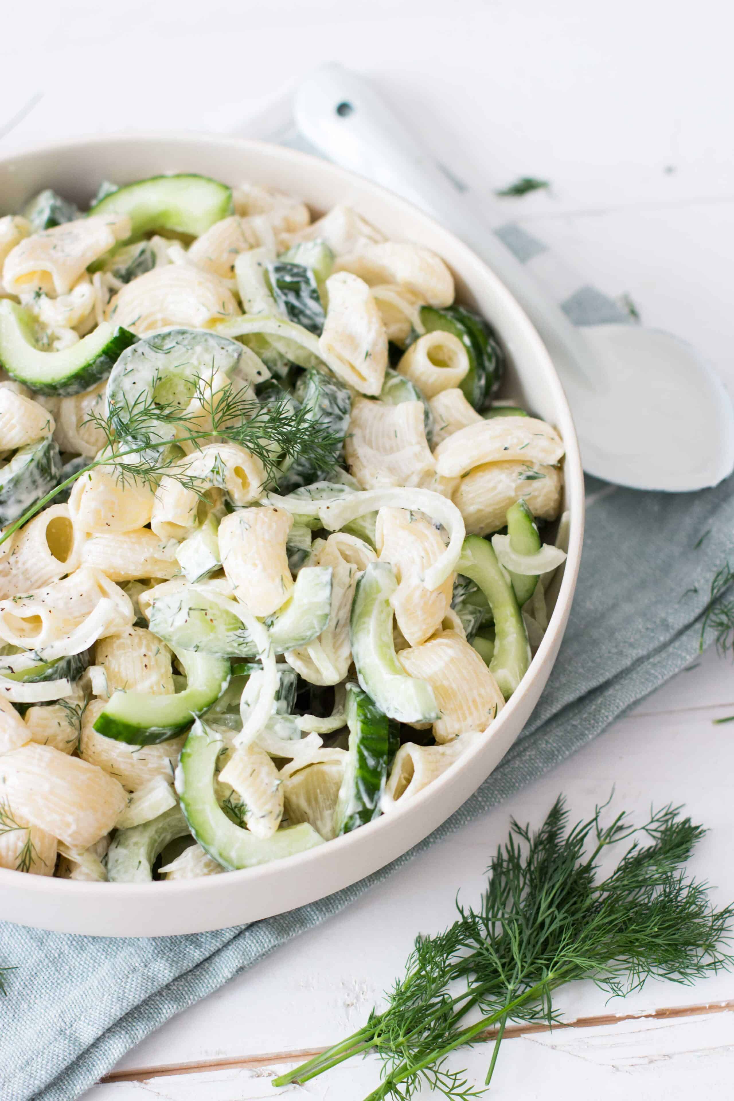 pastasalade met komkommer