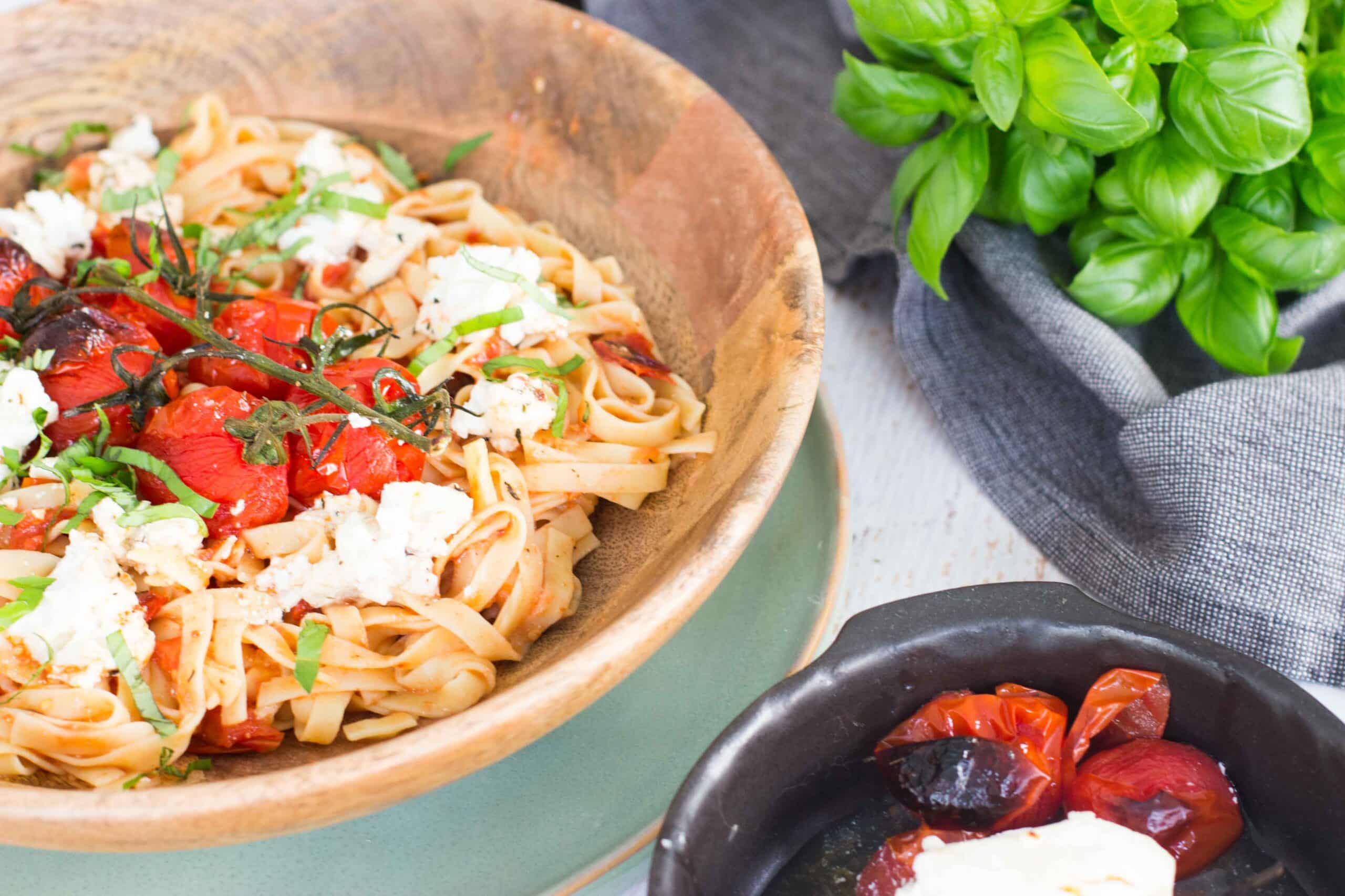 tagliatelle geroosterde tomaatjes ricotta look vegetarisch