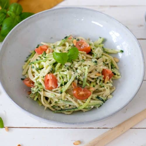 pasta courgetti low carb geitenkaas pesto 5