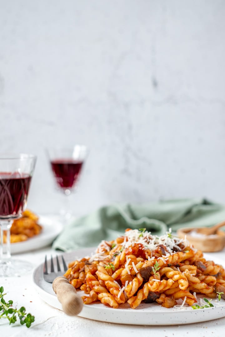 pasta met aubergine 
