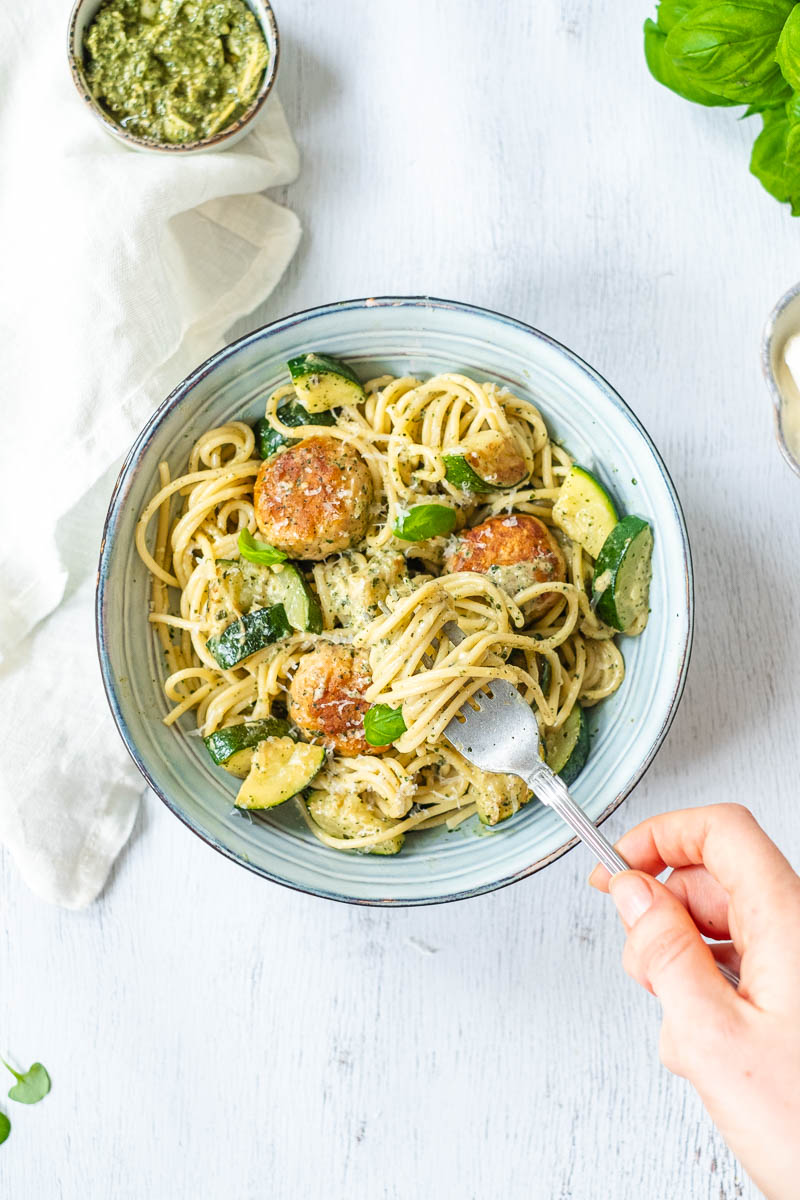 pasta pesto roomsaus