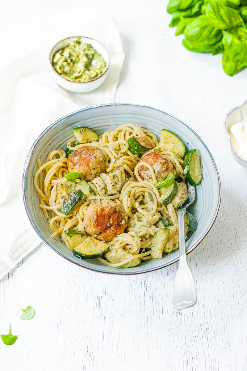 pasta pesto roomsaus