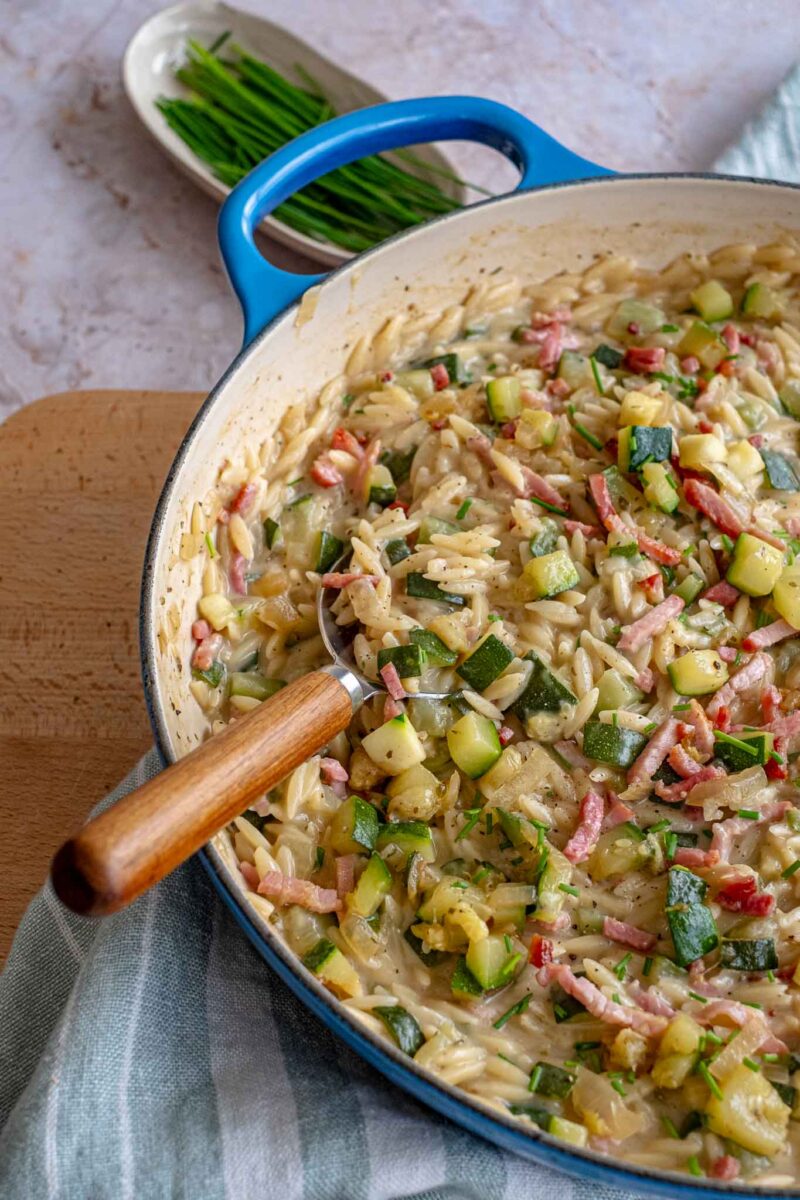 romige orzo met courgette en spekjes-5