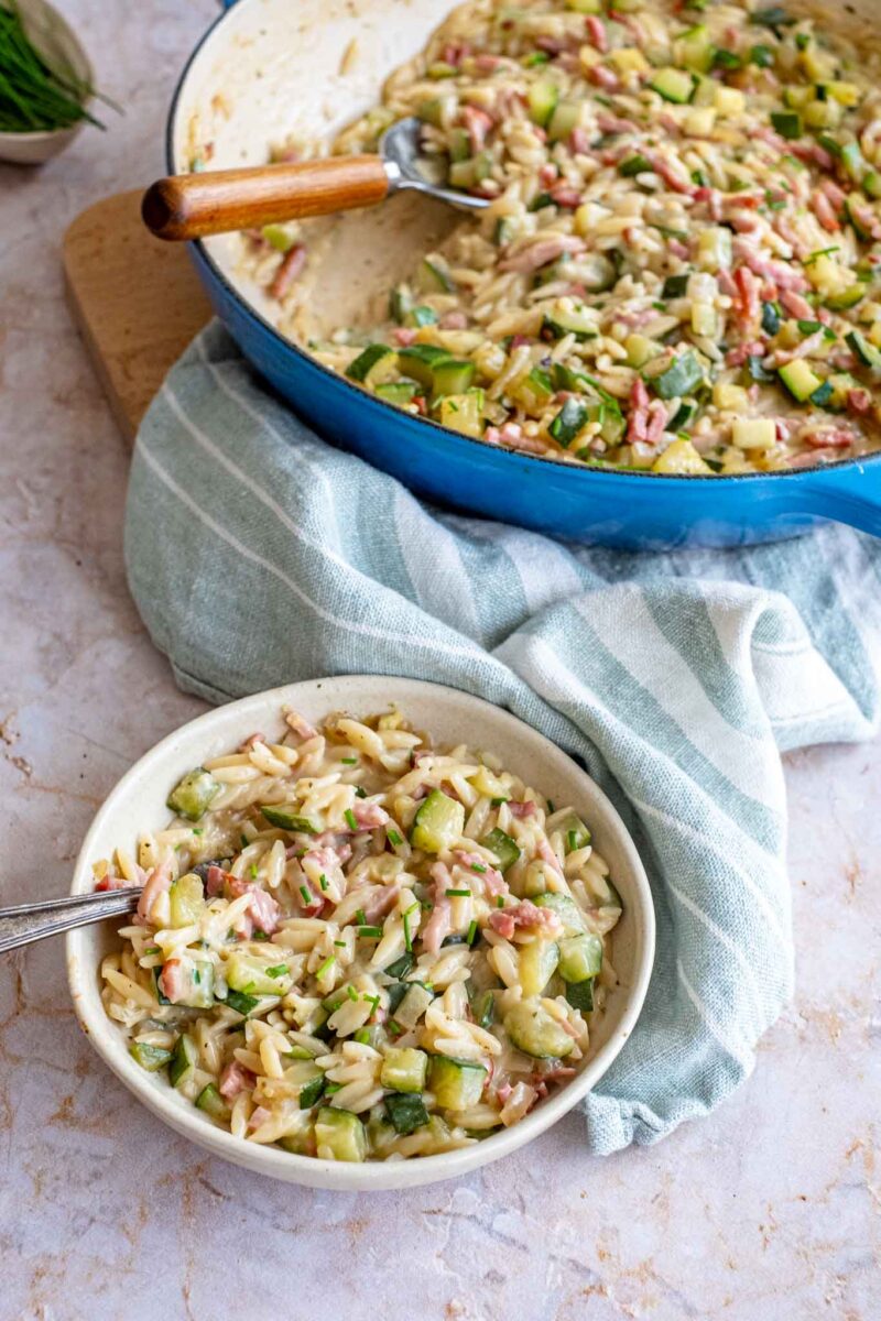romige orzo met courgette en spekjes-5